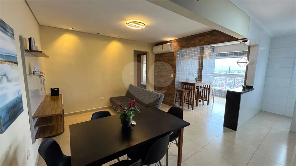 Apartamento para Venda em Praia Grande, Caiçara, 2 dormitórios, 1 suíte, 2 banheiros, 1 vaga