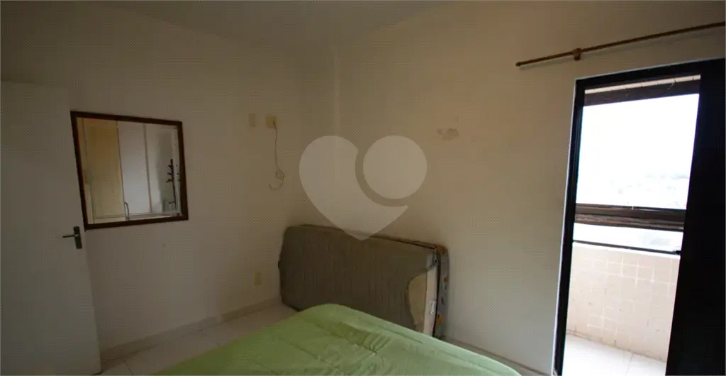 Apartamento para Venda em Praia Grande, Maracanã, 1 dormitório, 1 banheiro, 1 vaga