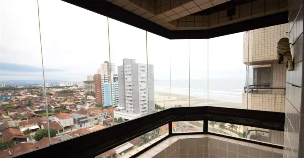 Apartamento para Venda em Praia Grande, Maracanã, 1 dormitório, 1 banheiro, 1 vaga