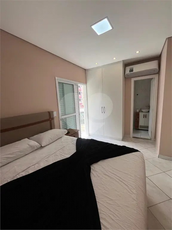 Apartamento para Venda em Praia Grande, Ocian, 3 dormitórios, 1 suíte, 2 banheiros, 2 vagas