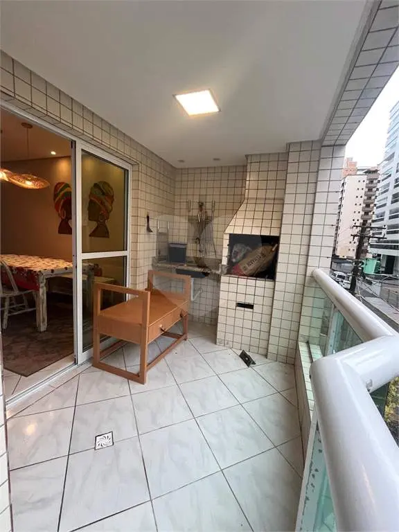 Apartamento para Venda em Praia Grande, Ocian, 3 dormitórios, 1 suíte, 2 banheiros, 2 vagas