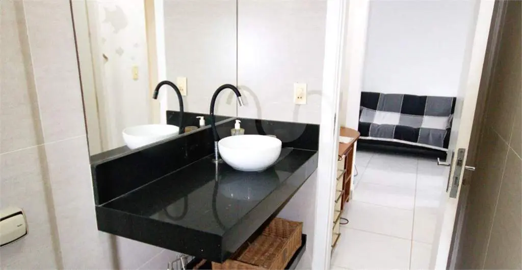 Apartamento para Venda em Praia Grande, Maracanã, 1 dormitório, 1 banheiro, 1 vaga