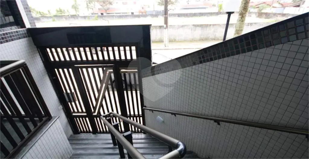 Apartamento para Venda em Praia Grande, Maracanã, 1 dormitório, 1 banheiro, 1 vaga
