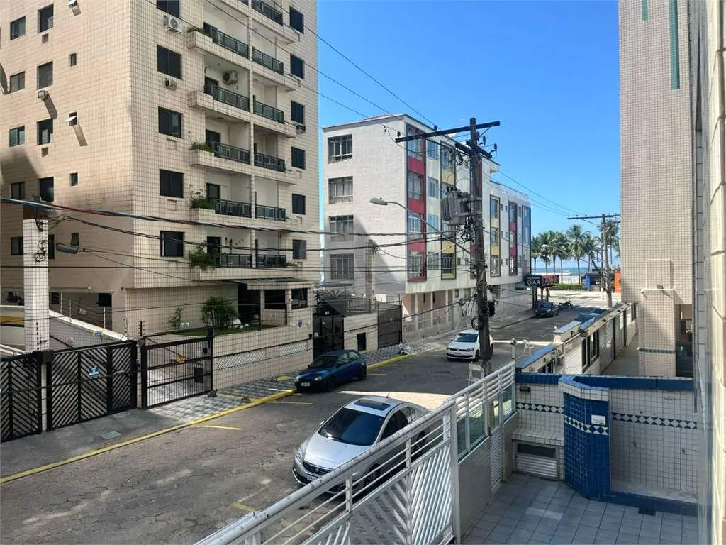 Apartamento para Venda em Praia Grande, Guilhermina, 1 dormitório, 1 banheiro, 1 vaga