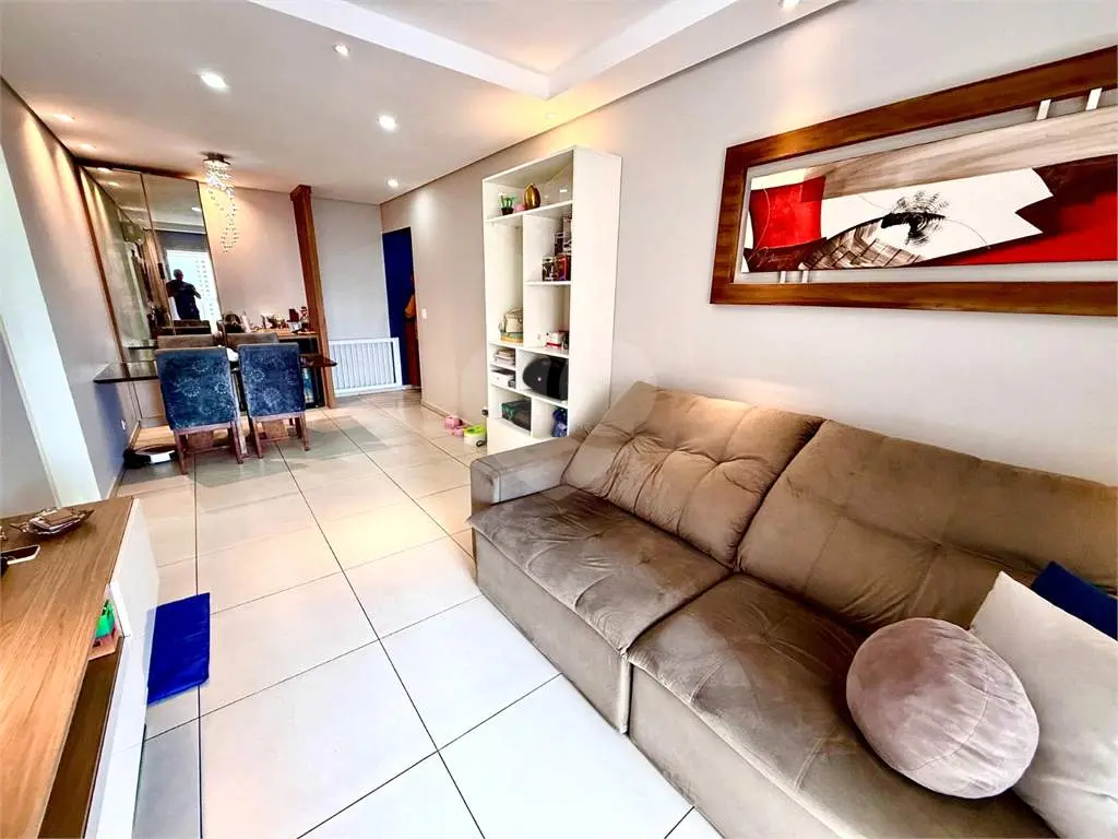 Apartamento para Venda em Praia Grande, Guilhermina, 2 dormitórios, 2 suítes, 2 banheiros, 2 vagas