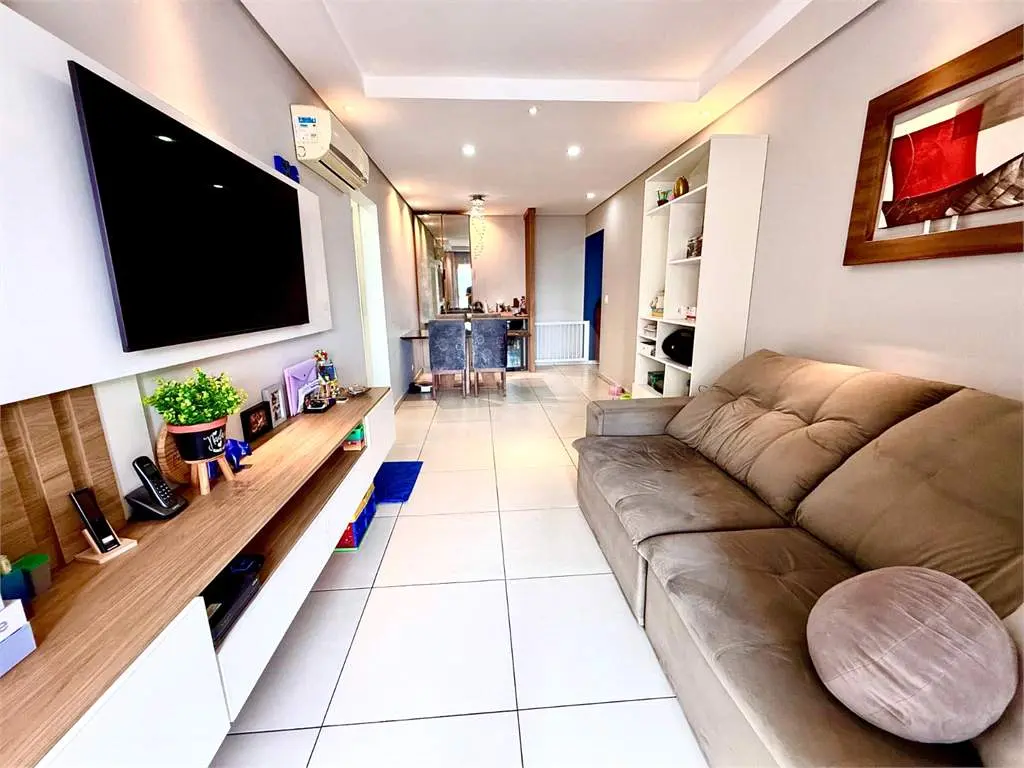 Apartamento para Venda em Praia Grande, Guilhermina, 2 dormitórios, 2 suítes, 2 banheiros, 2 vagas