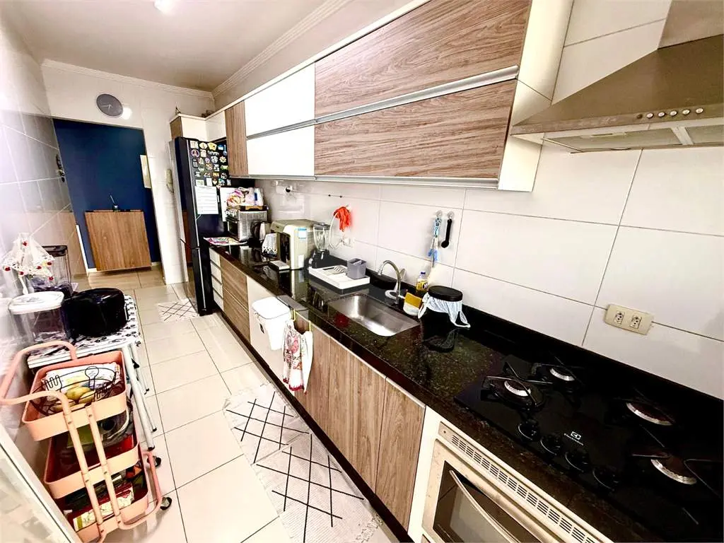 Apartamento para Venda em Praia Grande, Guilhermina, 2 dormitórios, 2 suítes, 2 banheiros, 2 vagas