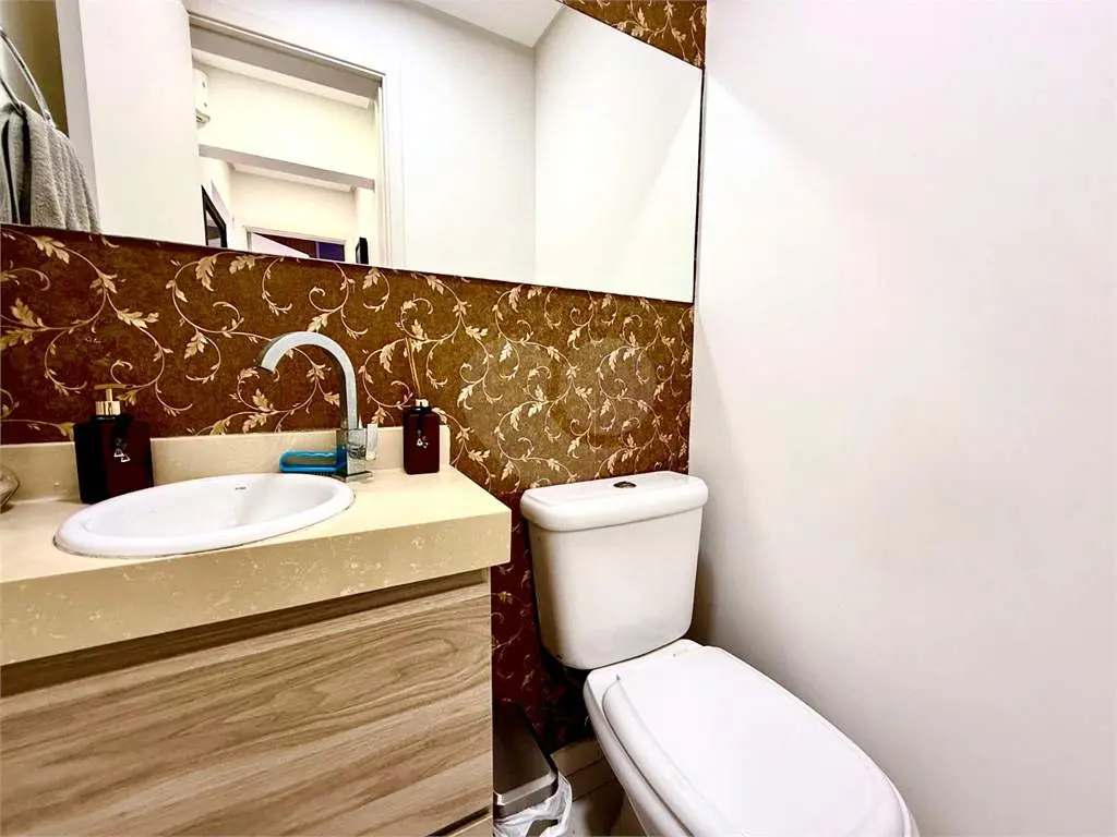 Apartamento para Venda em Praia Grande, Guilhermina, 2 dormitórios, 2 suítes, 2 banheiros, 2 vagas