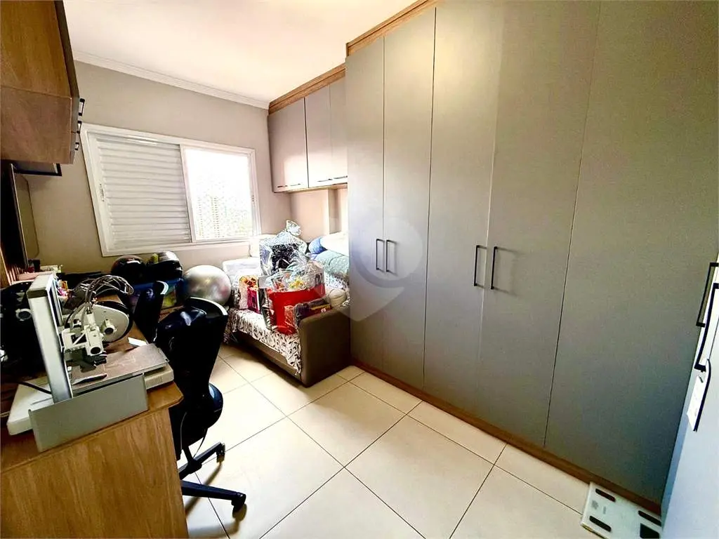 Apartamento para Venda em Praia Grande, Guilhermina, 2 dormitórios, 2 suítes, 2 banheiros, 2 vagas