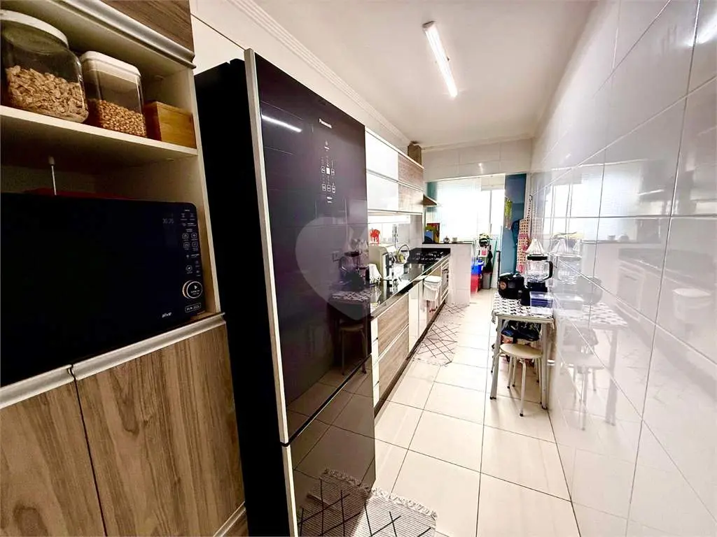 Apartamento para Venda em Praia Grande, Guilhermina, 2 dormitórios, 2 suítes, 2 banheiros, 2 vagas