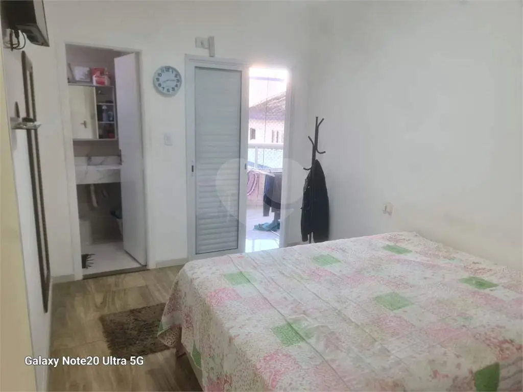 Apartamento para Venda em Praia Grande, Vila Tupi, 2 dormitórios, 1 suíte, 2 banheiros, 1 vaga