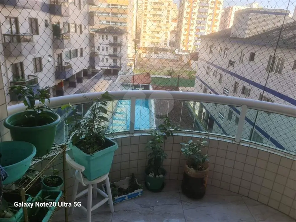 Apartamento para Venda em Praia Grande, Vila Tupi, 2 dormitórios, 1 suíte, 2 banheiros, 1 vaga