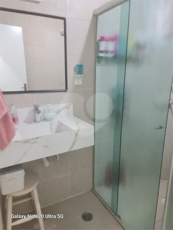 Apartamento para Venda em Praia Grande, Vila Tupi, 2 dormitórios, 1 suíte, 2 banheiros, 1 vaga
