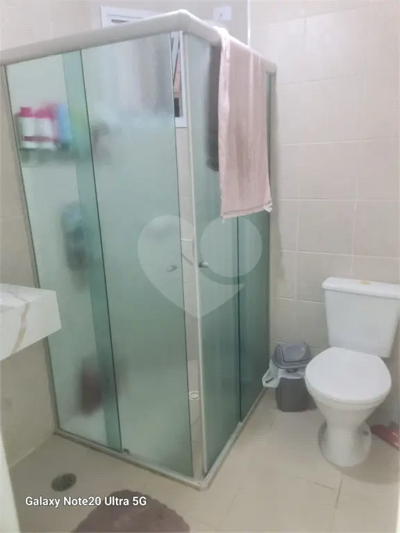 Apartamento para Venda em Praia Grande, Vila Tupi, 2 dormitórios, 1 suíte, 2 banheiros, 1 vaga