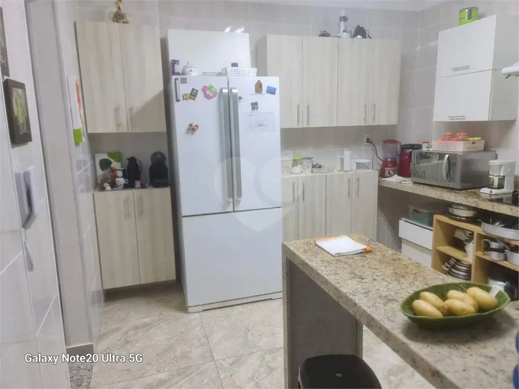 Apartamento para Venda em Praia Grande, Vila Tupi, 2 dormitórios, 1 suíte, 2 banheiros, 1 vaga