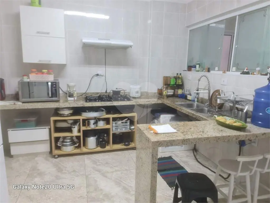 Apartamento para Venda em Praia Grande, Vila Tupi, 2 dormitórios, 1 suíte, 2 banheiros, 1 vaga