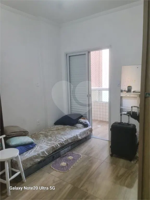 Apartamento para Venda em Praia Grande, Vila Tupi, 2 dormitórios, 1 suíte, 2 banheiros, 1 vaga