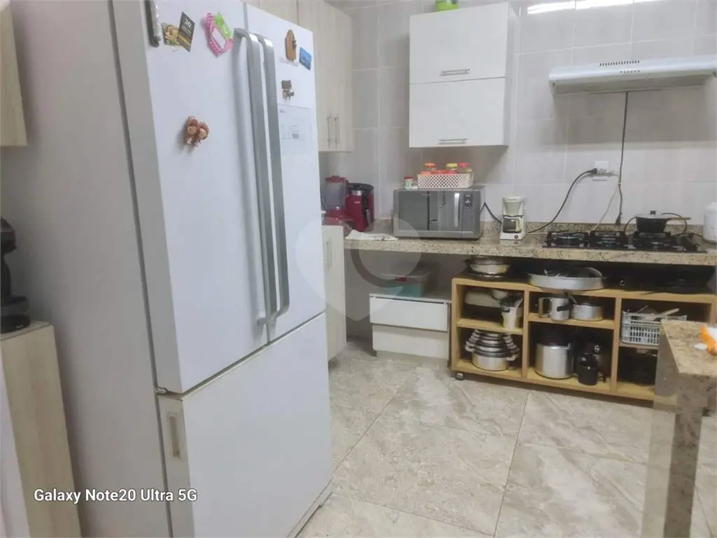 Apartamento para Venda em Praia Grande, Vila Tupi, 2 dormitórios, 1 suíte, 2 banheiros, 1 vaga