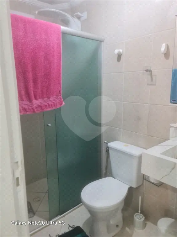 Apartamento para Venda em Praia Grande, Vila Tupi, 2 dormitórios, 1 suíte, 2 banheiros, 1 vaga