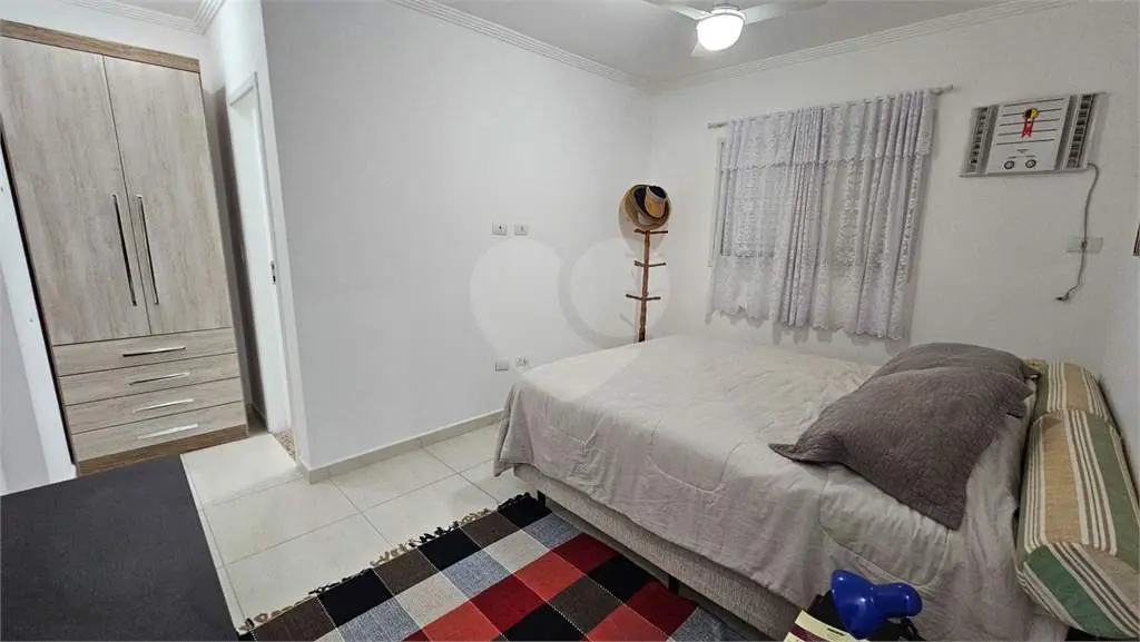 Apartamento para Venda em Praia Grande, Guilhermina, 3 dormitórios, 3 suítes, 4 banheiros, 2 vagas