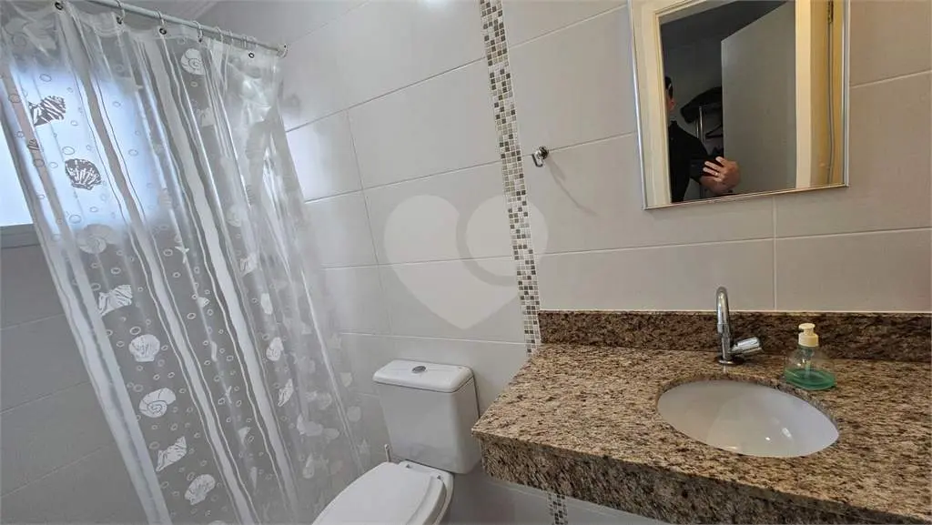 Apartamento para Venda em Praia Grande, Guilhermina, 3 dormitórios, 3 suítes, 4 banheiros, 2 vagas