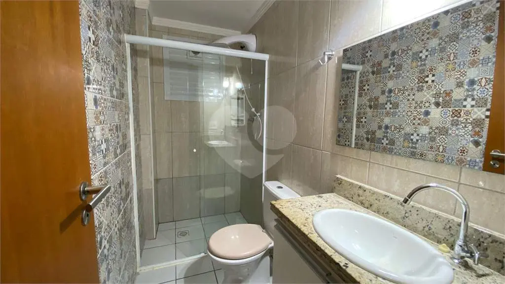 Apartamento para Venda em Praia Grande, Vila Guilhermina, 2 dormitórios, 1 suíte, 1 banheiro, 1 vaga