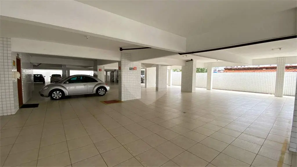 Apartamento para Venda em Praia Grande, Vila Guilhermina, 2 dormitórios, 1 suíte, 1 banheiro, 1 vaga