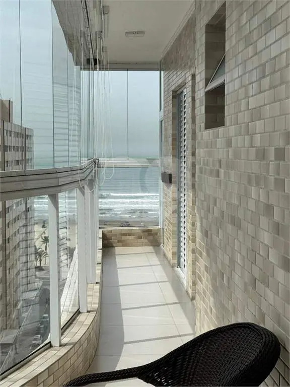 Apartamento para Venda em Praia Grande, Vila Guilhermina, 3 dormitórios, 3 suítes, 4 banheiros, 2 vagas