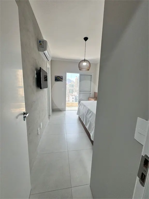 Apartamento para Venda em Praia Grande, Vila Guilhermina, 3 dormitórios, 3 suítes, 4 banheiros, 2 vagas
