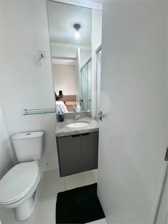 Apartamento para Venda em Praia Grande, Vila Guilhermina, 3 dormitórios, 3 suítes, 4 banheiros, 2 vagas