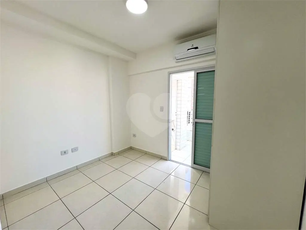 Apartamento para Venda em Praia Grande, Canto do Forte, 2 dormitórios, 1 suíte, 2 banheiros, 2 vagas