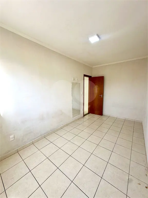 Apartamento para Venda em Praia Grande, Campo aviação, 1 dormitório, 1 banheiro, 1 vaga