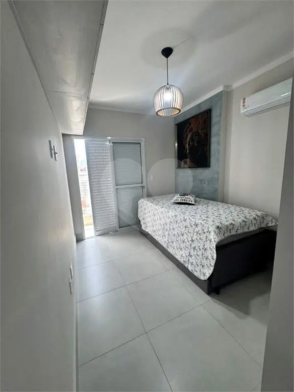 Apartamento para Venda em Praia Grande, Vila Guilhermina, 3 dormitórios, 3 suítes, 4 banheiros, 2 vagas