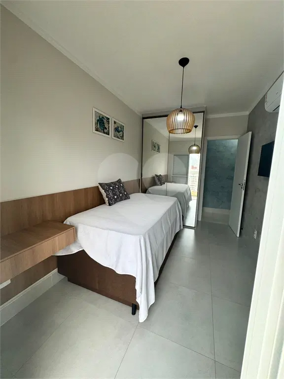 Apartamento para Venda em Praia Grande, Vila Guilhermina, 3 dormitórios, 3 suítes, 4 banheiros, 2 vagas