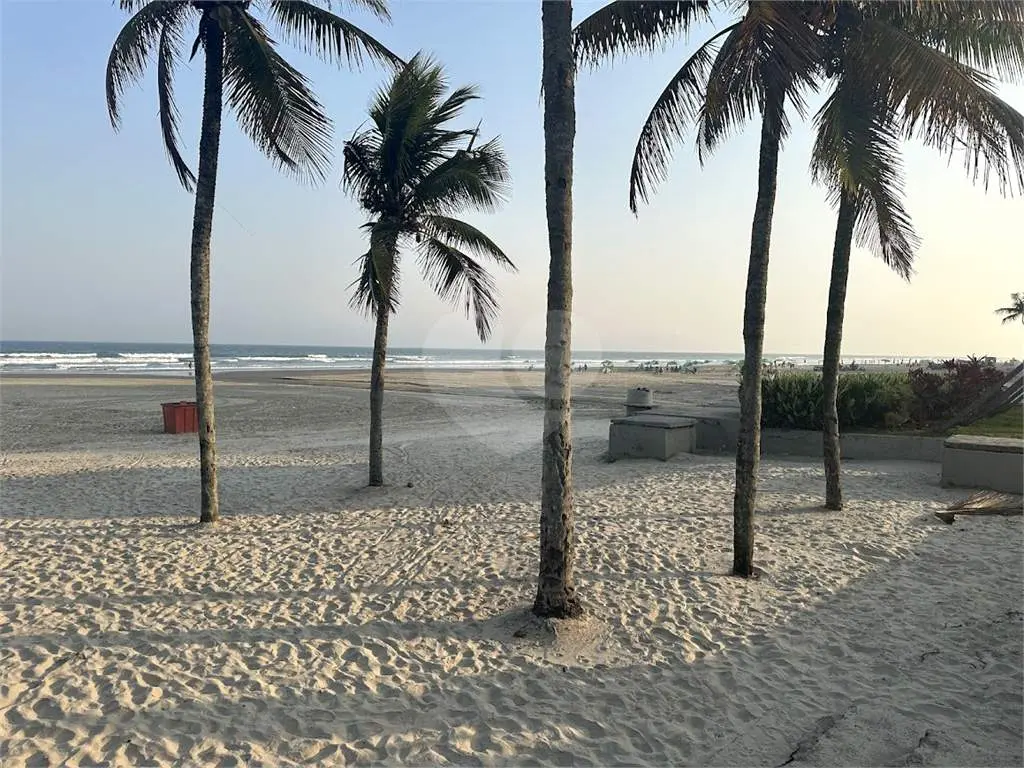 Apartamento para Venda em Praia Grande, Tupi, 2 dormitórios, 1 suíte, 1 banheiro, 1 vaga