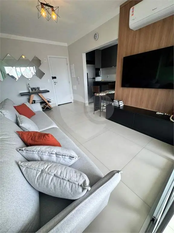 Apartamento para Venda em Praia Grande, Vila Guilhermina, 3 dormitórios, 3 suítes, 4 banheiros, 2 vagas