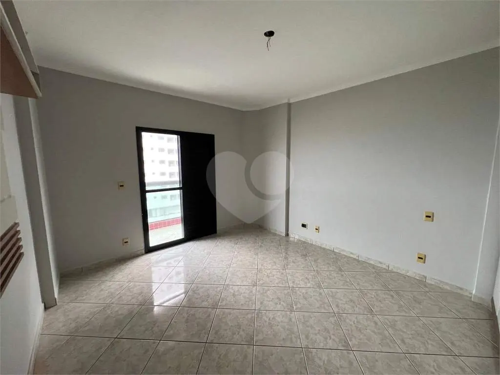 Apartamento para Venda em Praia Grande, Caiçara, 2 dormitórios, 1 suíte, 2 banheiros, 1 vaga