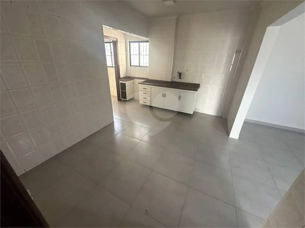 Apartamento para Venda em Praia Grande, Tupi, 2 dormitórios, 1 suíte, 1 banheiro, 1 vaga