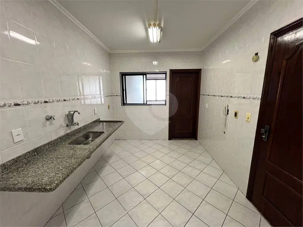 Apartamento para Venda em Praia Grande, Caiçara, 2 dormitórios, 1 suíte, 2 banheiros, 1 vaga