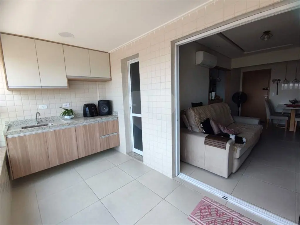 Apartamento para Venda em Praia Grande, Ocian, 2 dormitórios, 1 suíte, 2 banheiros, 2 vagas
