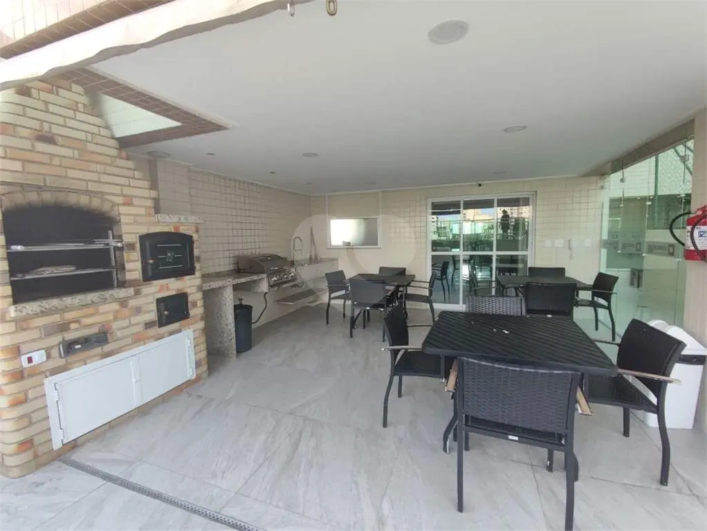 Apartamento para Venda em Praia Grande, Ocian, 2 dormitórios, 1 suíte, 2 banheiros, 2 vagas