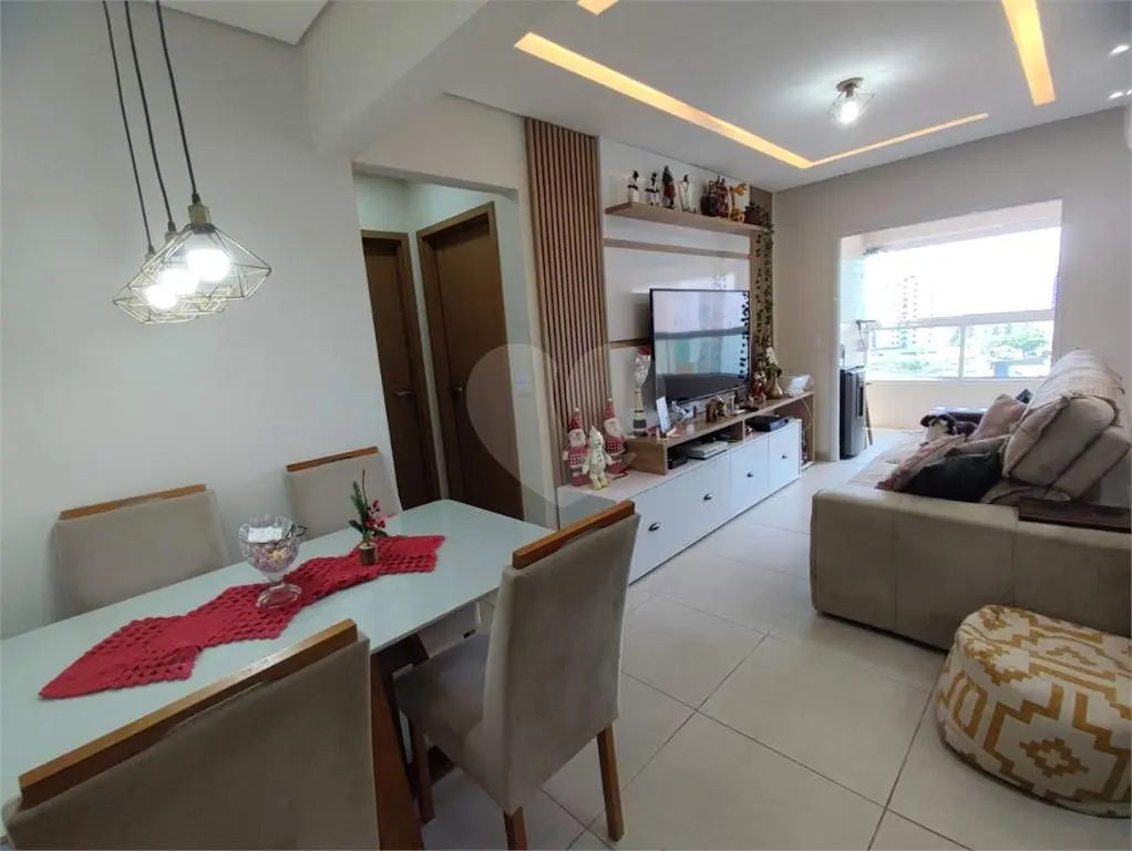 Apartamento para Venda em Praia Grande, Ocian, 2 dormitórios, 1 suíte, 2 banheiros, 2 vagas