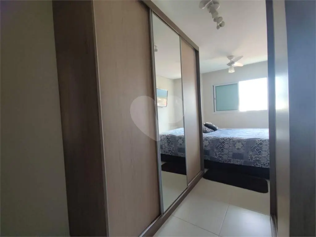 Apartamento para Venda em Praia Grande, Ocian, 2 dormitórios, 1 suíte, 2 banheiros, 2 vagas