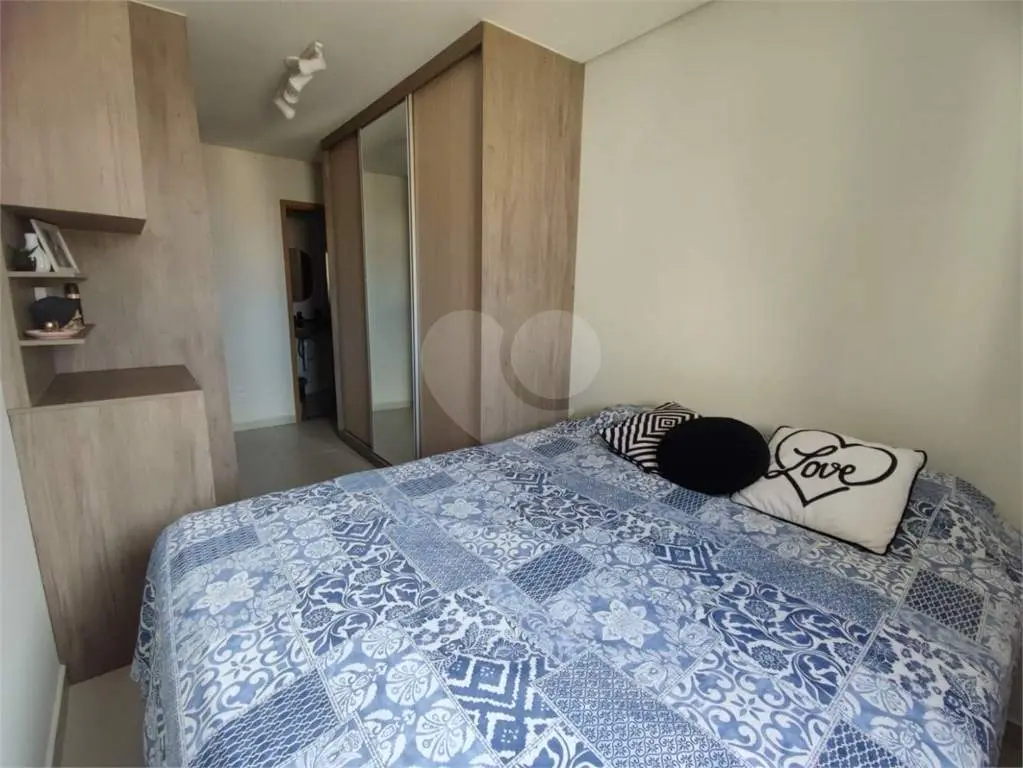 Apartamento para Venda em Praia Grande, Ocian, 2 dormitórios, 1 suíte, 2 banheiros, 2 vagas