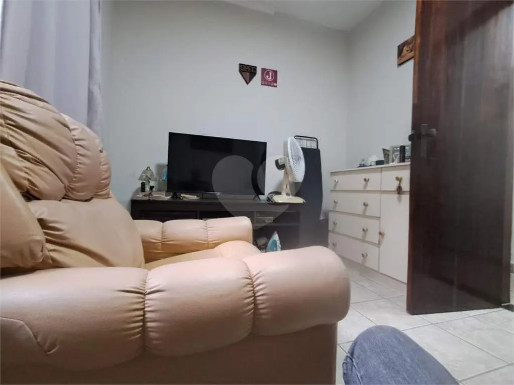 Casa para Venda em Praia Grande, Cidade Ocian, 3 dormitórios, 2 suítes, 2 banheiros, 2 vagas