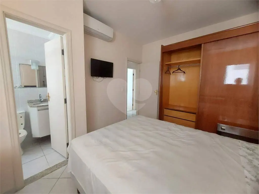 Apartamento para Venda em Praia Grande, Cidade Ocian, 4 dormitórios, 4 suítes, 6 banheiros, 2 vagas