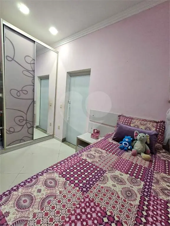 Casa para Venda em Praia Grande, Forte, 3 dormitórios, 1 suíte, 3 banheiros, 3 vagas