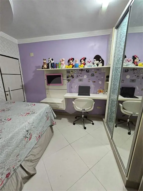 Casa para Venda em Praia Grande, Forte, 3 dormitórios, 1 suíte, 3 banheiros, 3 vagas