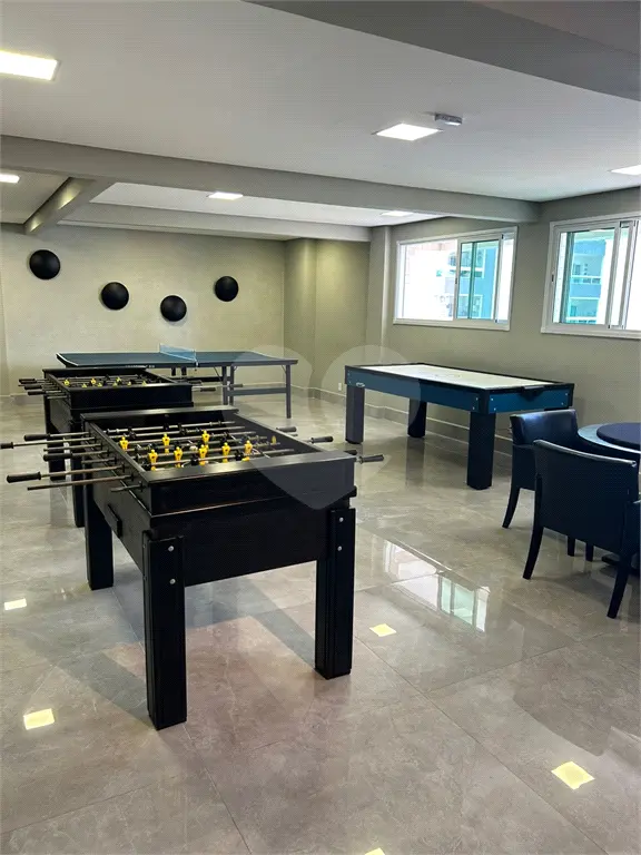 Apartamento para Venda em Praia Grande, Vila Tupi, 2 dormitórios, 1 suíte, 2 banheiros, 2 vagas