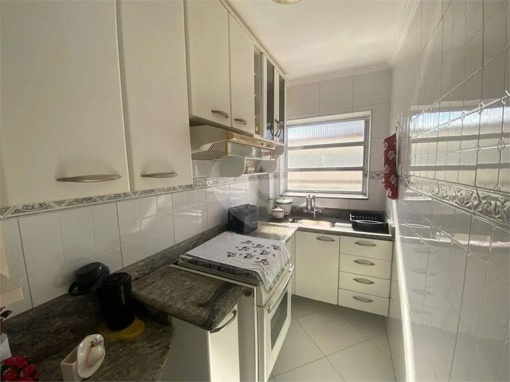 Apartamento para Venda em Praia Grande, Guilhermina, 1 dormitório, 1 banheiro, 1 vaga